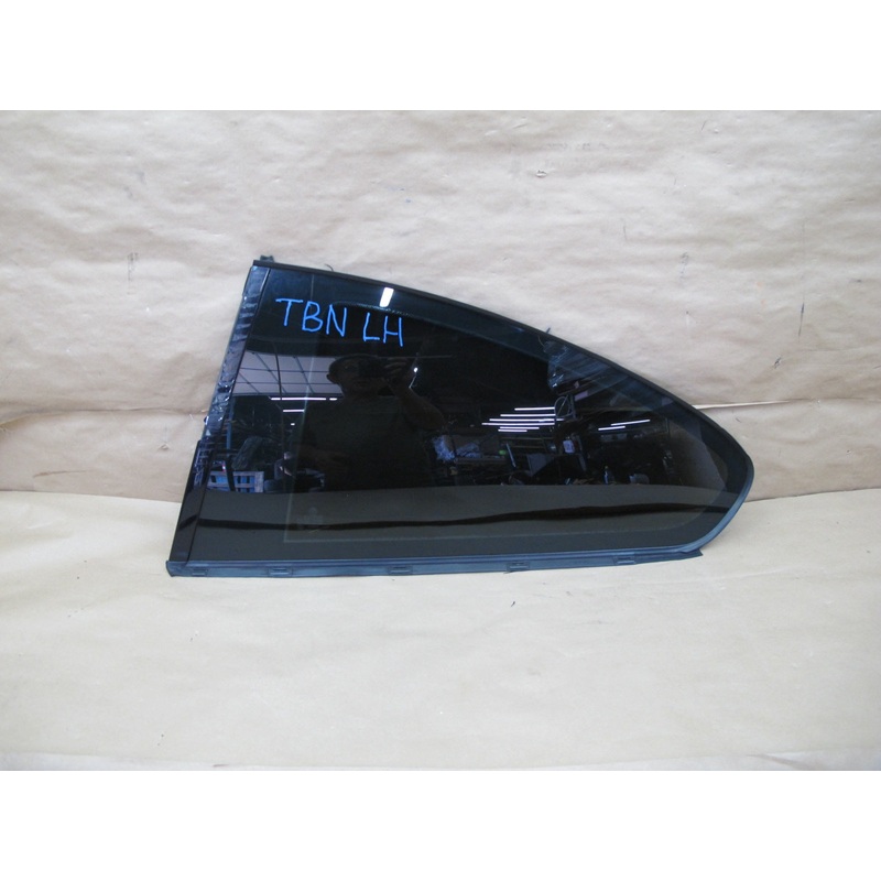 07-13 BMW E92 3-SERIES Coupe Rear Left Quarter Glass Window OEM
