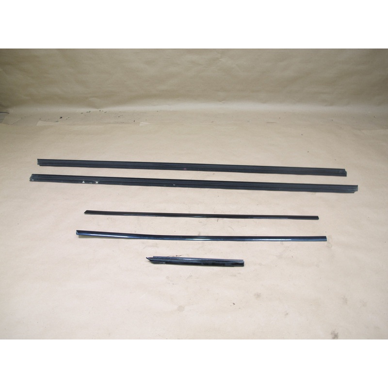 07-13 BMW E92 3-SERIES Coupe Set of 5 Left Right Door Window Molding Trim OEM