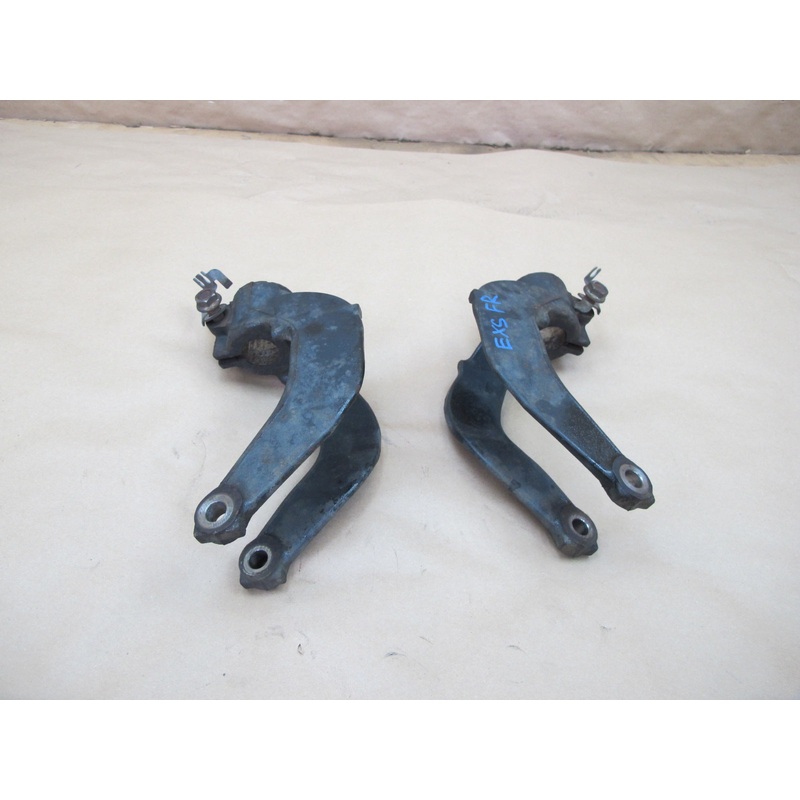 2008-2014 BMW E71 X6 AWD Front Strut Shock Absorber Lower Fork Set of 2