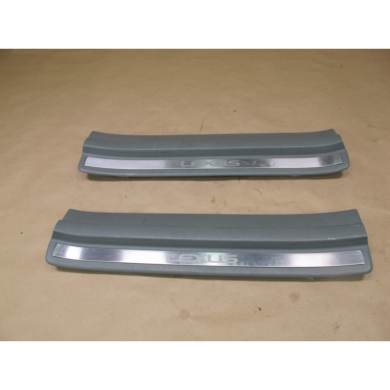 98-00 Lexus LS400 UCF20 Set of 2 Rear Door Scuff Sill Plate Trim Gray OEM