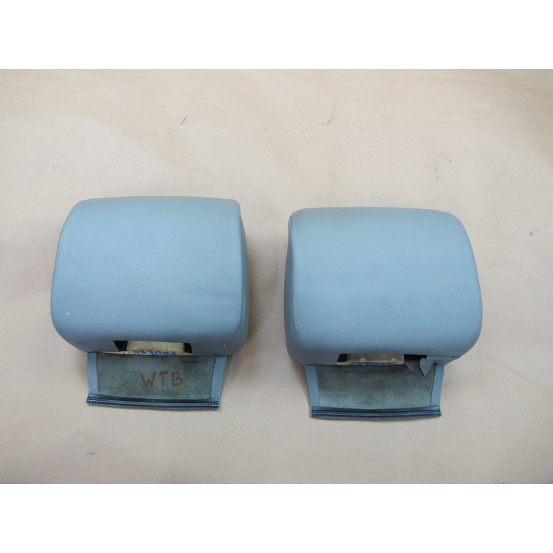 07-10 BMW E93 3-SERIES Convertible Front Left & Right Leather Headrest OEM