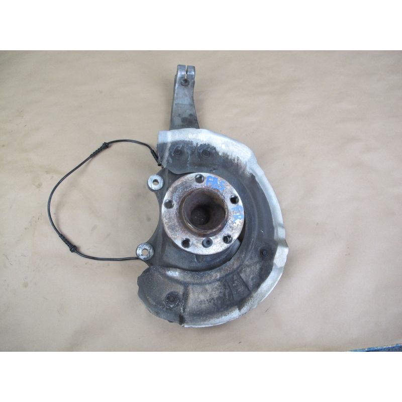 12-18 BMW F06 F12 F13 Front Right Passenger Side Spindle Knuckle Wheel Hub OEM