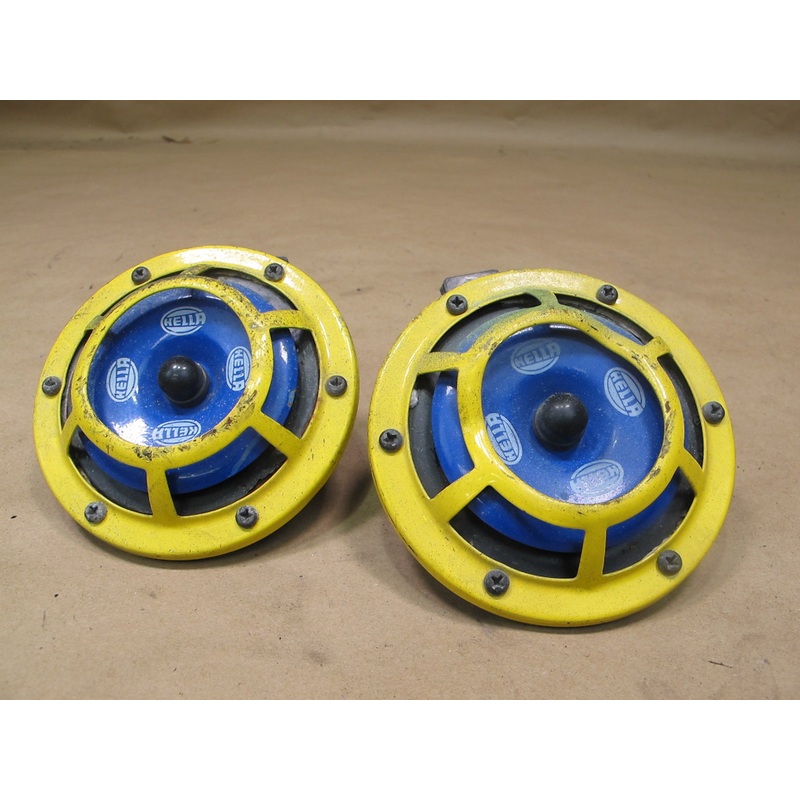 90-96 Nissan Z32 300ZX Set of 2 Hella High & Low Tone Note Horn Signal