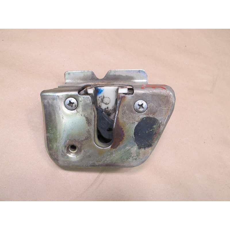 84-86 Nissan Z31 300ZX 2+0 Right Door Lock Latch Actuator OEM