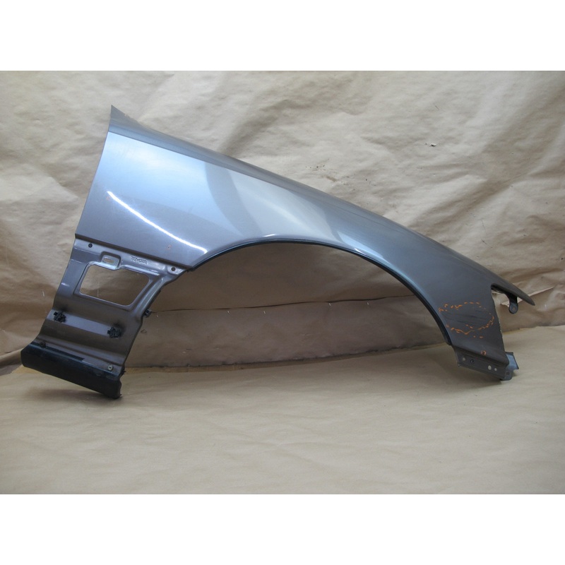 90-94 Lexus UCF10 LS400 Front Right Fender Shell Panel Cover OEM
