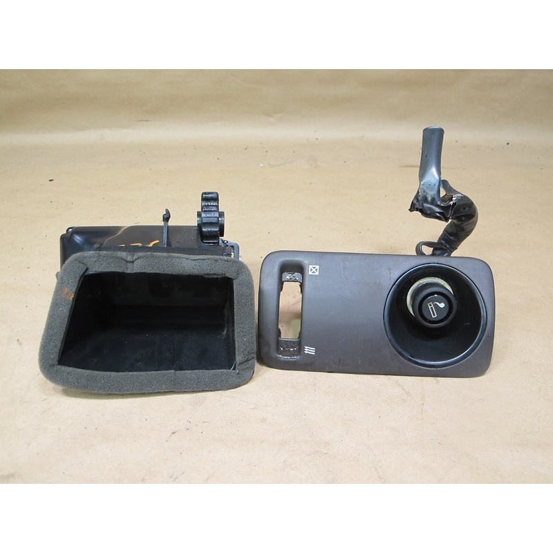 90-94 Lexus UCF10 LS400 Rear Center Lighter Outlet Trim Air Vent Duct Set OEM