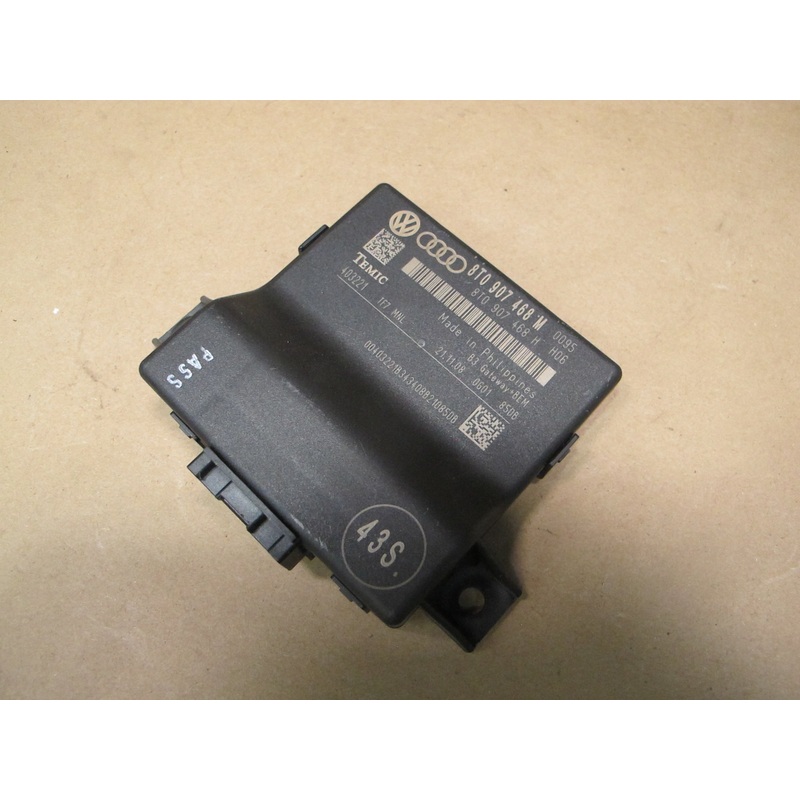08-12 Audi 8T A5 S5  Gateway Network Control Module 8T0907468M OEM