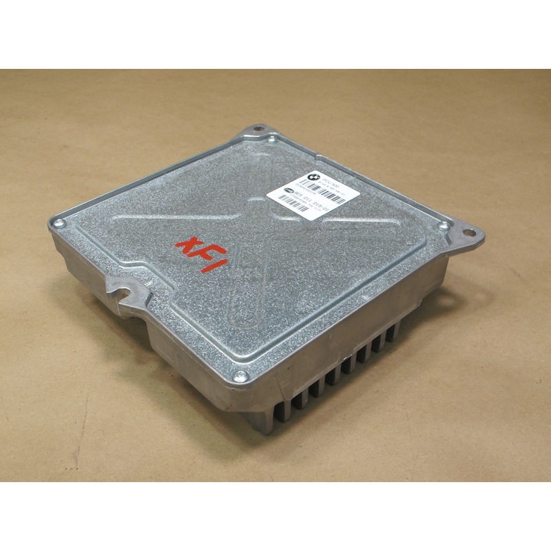14-18 BMW F15 F16 F85 F86 X5 X6 Voltage Converter Control Module 9391481 OEM