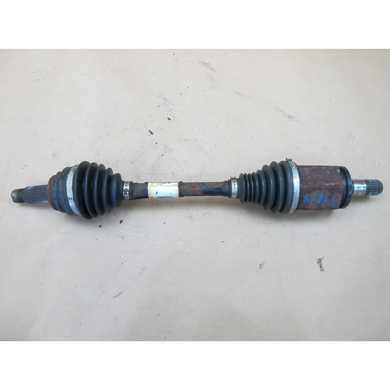 14-18 BMW F15 F16 X5 X6 N63 Front Left Axle Shaft 7622883 OEM