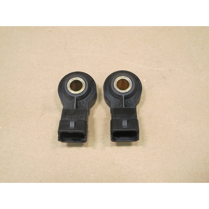 2003-2006 Porsche Cayenne 955 4.5L Engine Knock Sensor Set of 2
