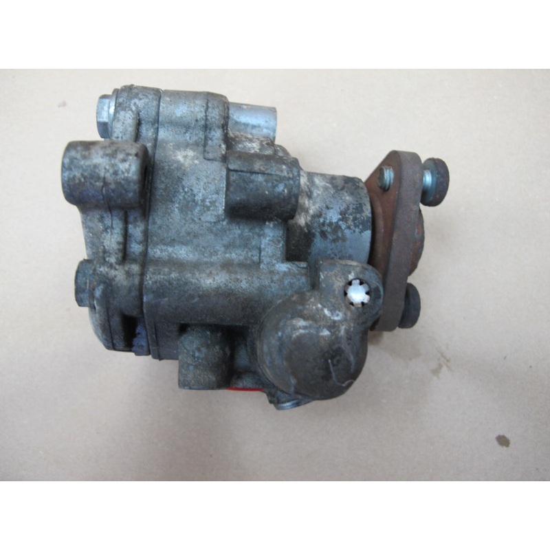 2003-2006 Porsche Cayenne 955 Turbo Power Steering Pump