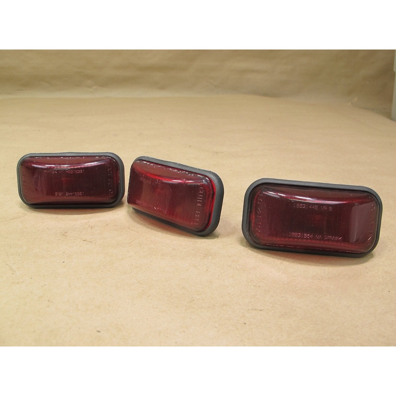 2003-2007 Hummer H2 Rear Roof Marker Light Lamp Set of 3