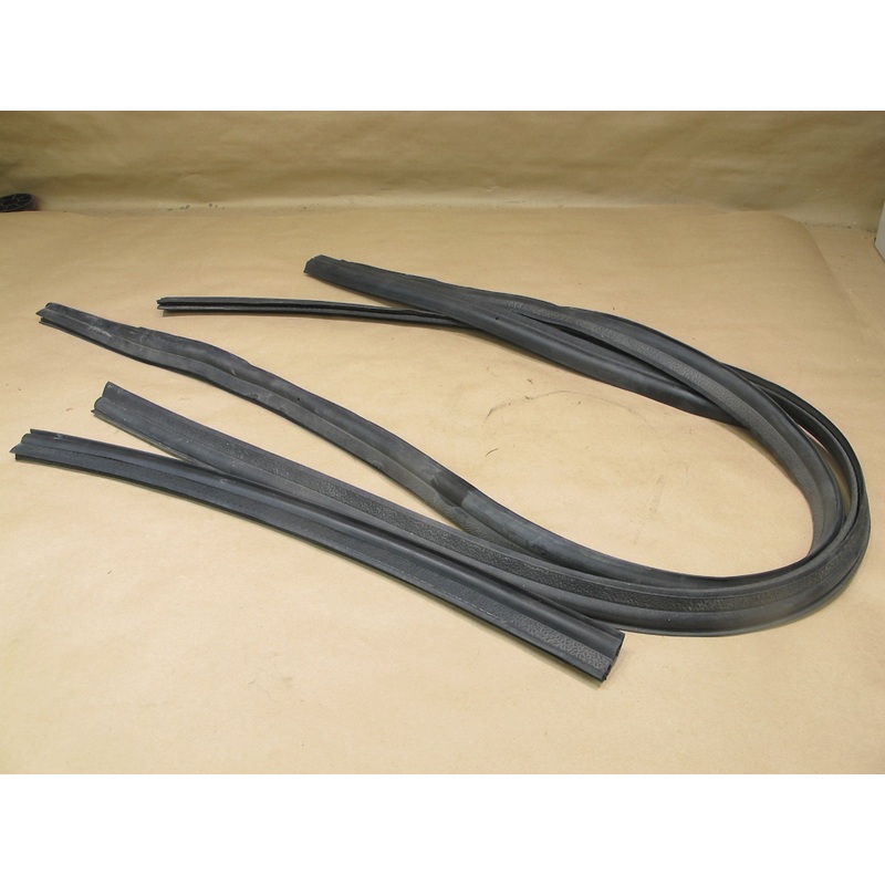 2003-2009 Hummer H2 Front Forward Rearward Hood Bonnet Weatherstrip Seal Set