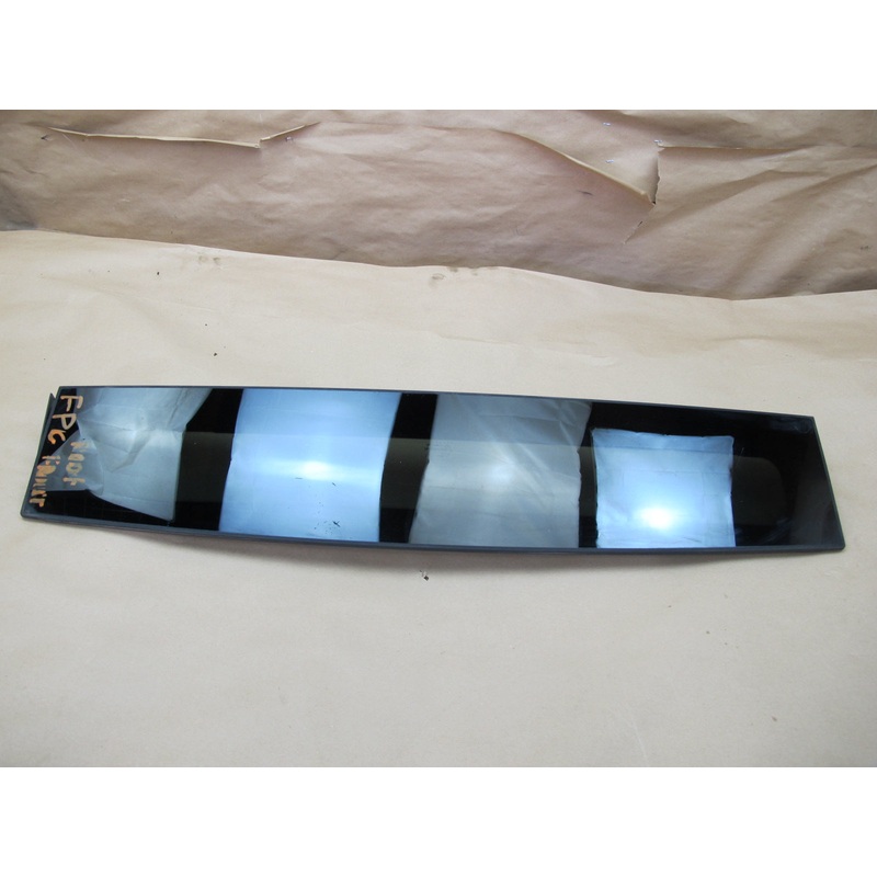 2005-2010 Porsche Cayenne 955 Front Panoramic Roof Glass
