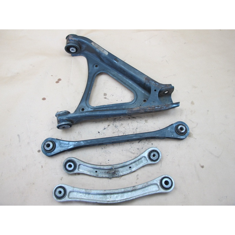 2011-2018 Porsche Cayenne 958 Rear Suspension Control Arm Right Pass Side Set