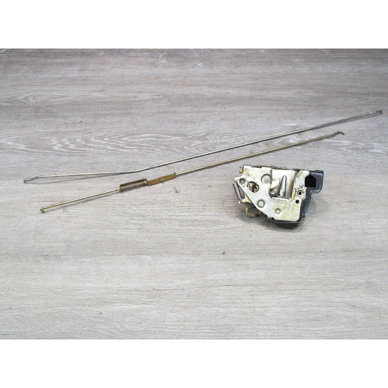 75-85 Mercedes W123 Rear Right Door Lock Latch w Linkages OEM