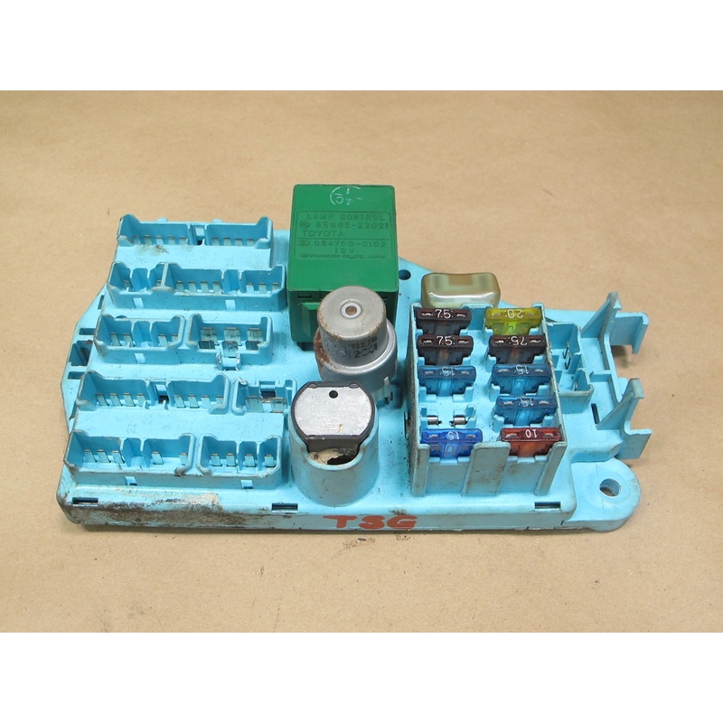 83-85 Toyota Supra MA67 A/T Dash Fuse Relay Box Module OEM