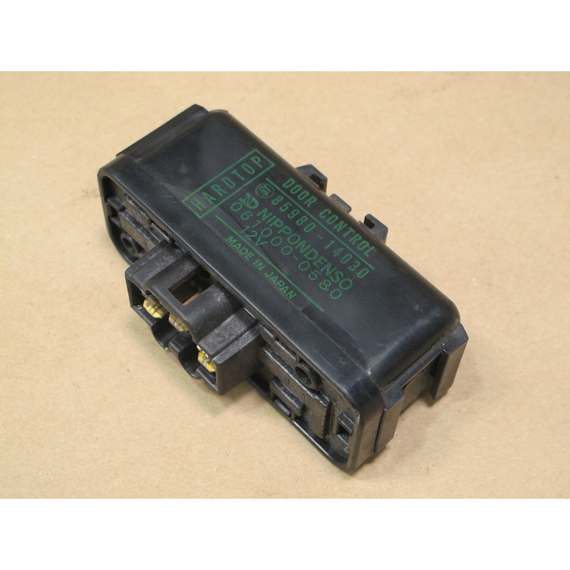 83-85 Toyota Supra MA67 Door Control Relay Module 85980-14030 OEM