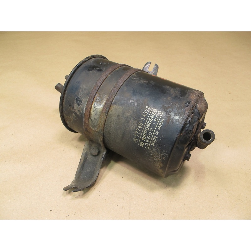 83-85 Toyota Supra MA67 Fuel Evap Vapor Charcoal Canister 77740-14320 OEM