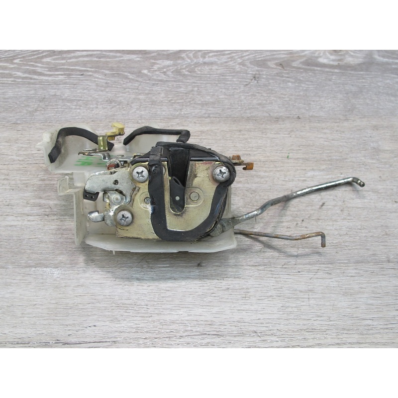 91-95 Toyota SW21L MR2 Right Passenger Door Lock Latch Actuator OEM