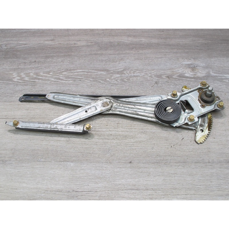 91-95 Toyota SW21L MR2 Right Passenger Door Power Window Regulator NO Motor OEM