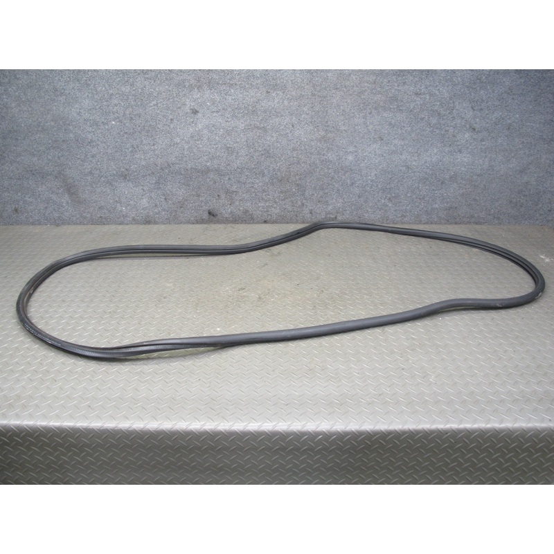 10-13 VW Golf MK6 2-DR Front Left Driver Door Weatherstrip Rubber Seal OEM