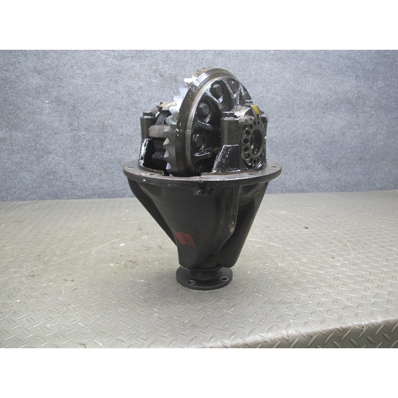 2003-2007 Lexus J100 LX470 4WD Rear Differential Axle Carrier 4.10 Ratio
