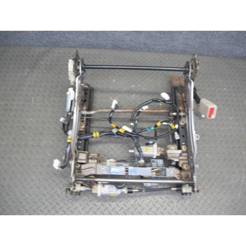 2003-2007 Lexus LX470 Front Right Passenger Side Lower Seat Track Frame W/ Motor