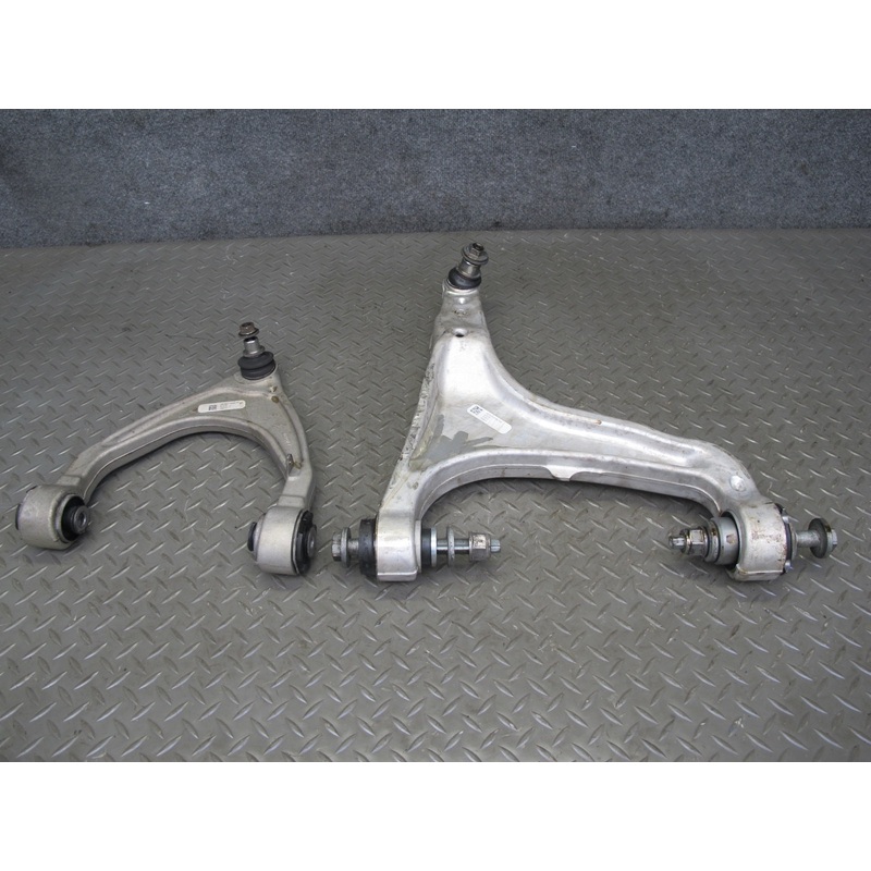 2017-2020 Maserati Levante M161 Front Right Upper & Lower Control Arm Set of 2