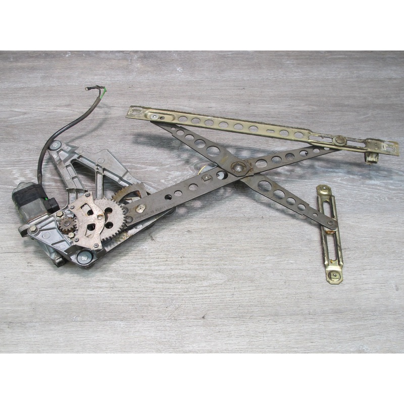 75-85 Mercedes W123 Front Right Door Window Regulator w Motor OEM