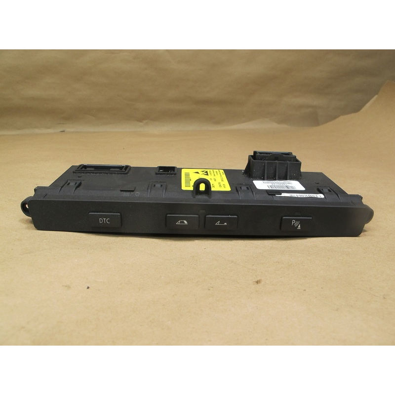 04-06 BMW E64 Convertible Front Center Console Switch Panel DTC PDC OEM