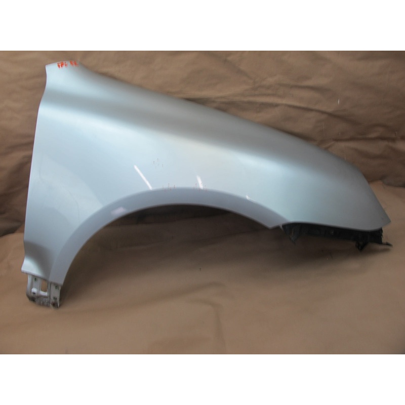 2003-2006 Porsche Cayenne 955 Front Right Fender Shell Cover Panel