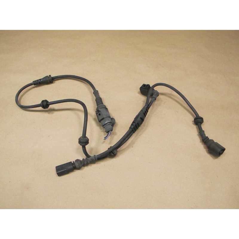 2003-2006 Porsche Cayenne 955 Rear Left Wheel ABS Speed Sensor