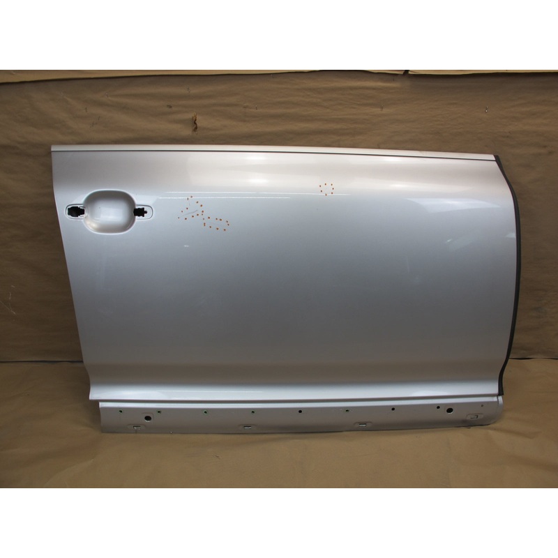 2003-2010 Porsche Cayenne 955 Front Right Door Shell Panel