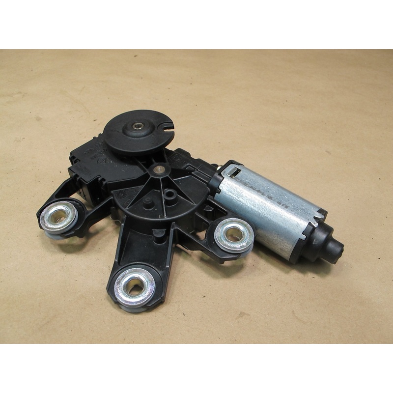 2003-2010 Porsche Cayenne 955 Rear Trunk Hatch Wiper Motor 7L0955712C