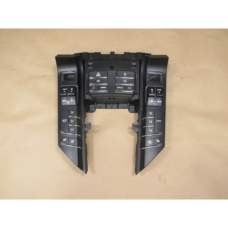 2011-2014 Porsche Cayenne 958 Center Console A/C Climate Control Switch Panel