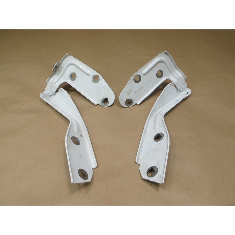 2011-2014 Porsche Cayenne 958 Front Left & Right Side Hood Hinge Set of 2