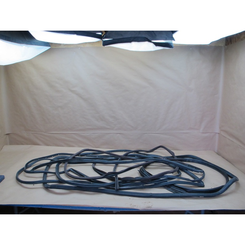 90-94 Lexus UCF10 LS400 Set of 7 Hood Trunk Door Weatherstrip Rubber Seal OEM