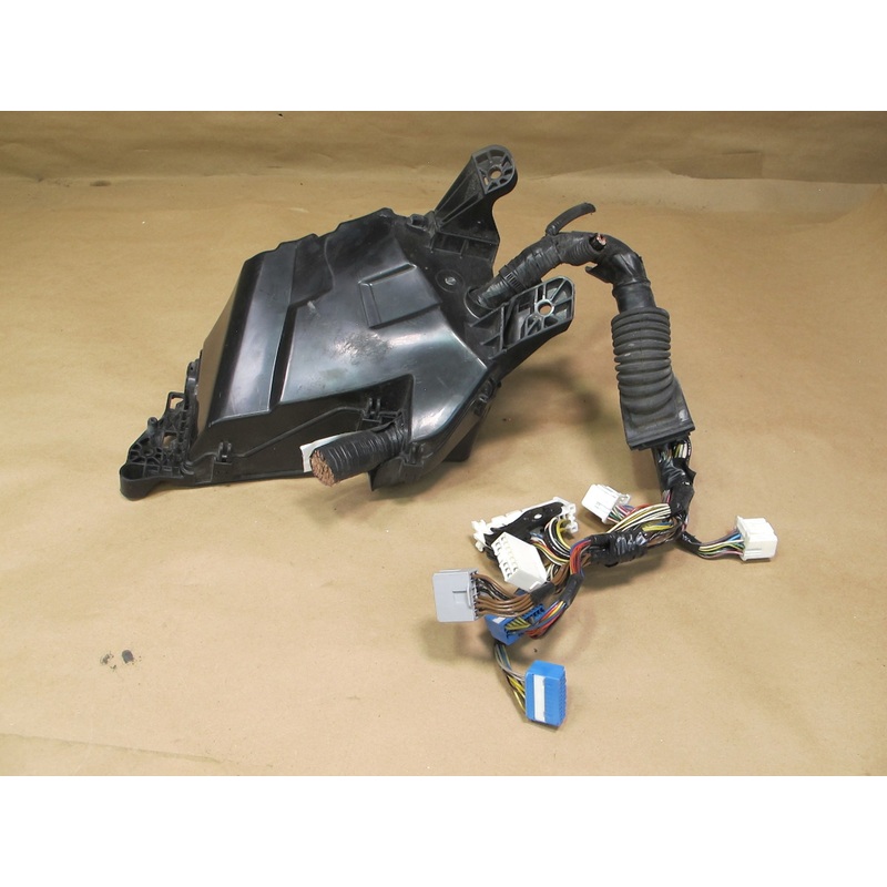 10-15 Lexus IS250 IS350 Convertible Engine Bay Power Fuse Junction Box OEM