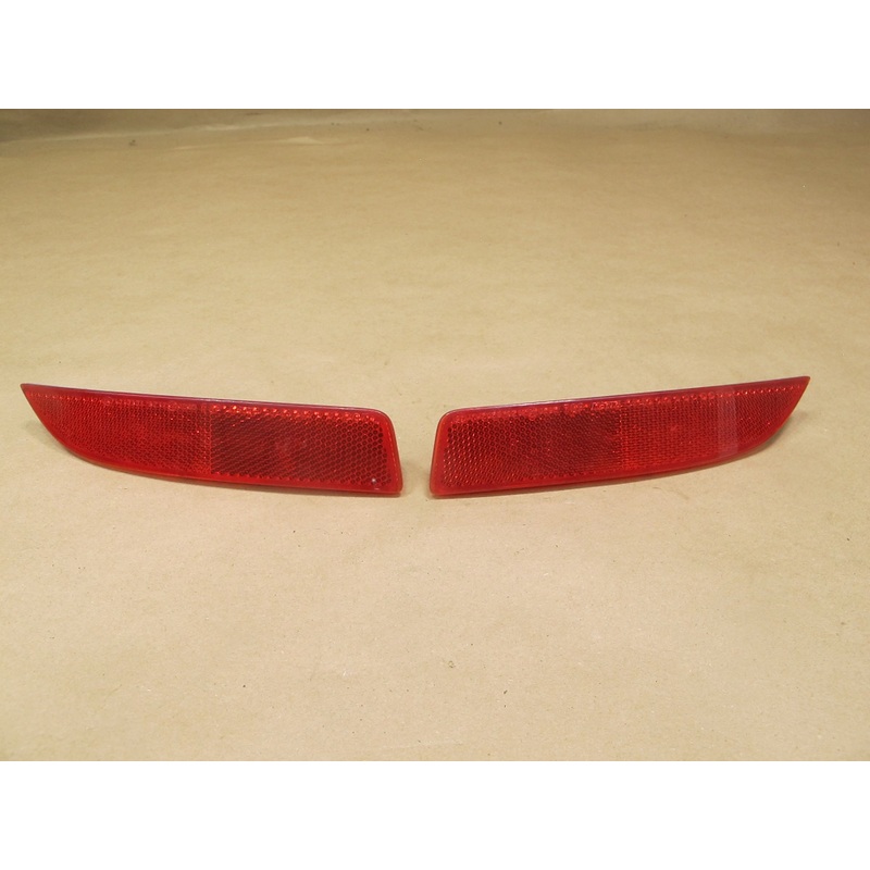 10-15 Lexus IS250 IS350 Rear Left & Right Side Reflectorl Lamp Light Set OEM