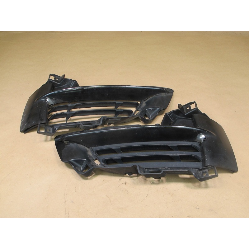 14-18 BMW F15 X5 50ix Set of 2 Front Bumper Left & Right Side Lower Grille OEM