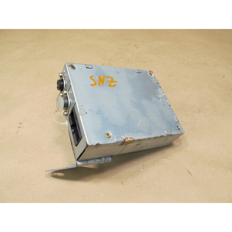 84-89 Nissan Z31 300ZX Communication Control Module Receiver 25696-01P20 OEM