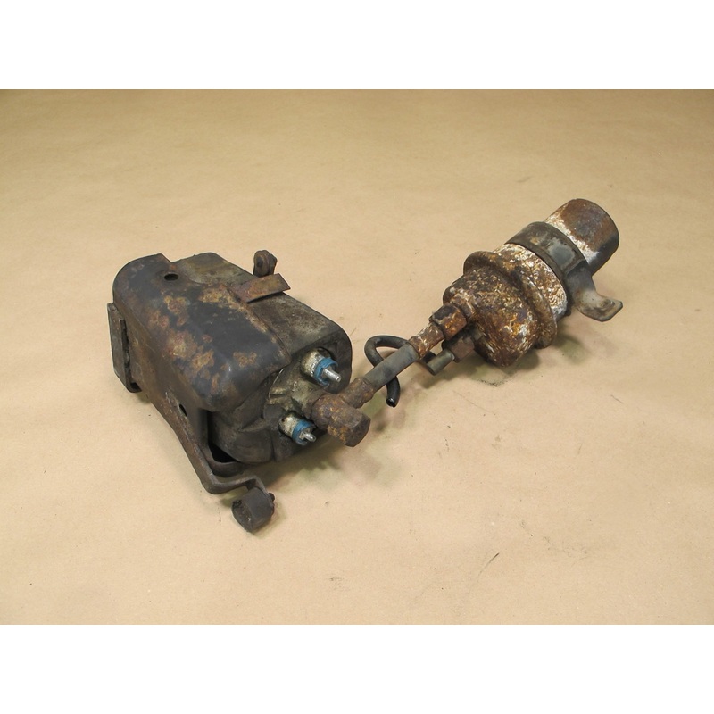 85-93 VW Cabriolet 1.8L Fuel Pump w Bracket & Fuel Accumulator Assembly OEM