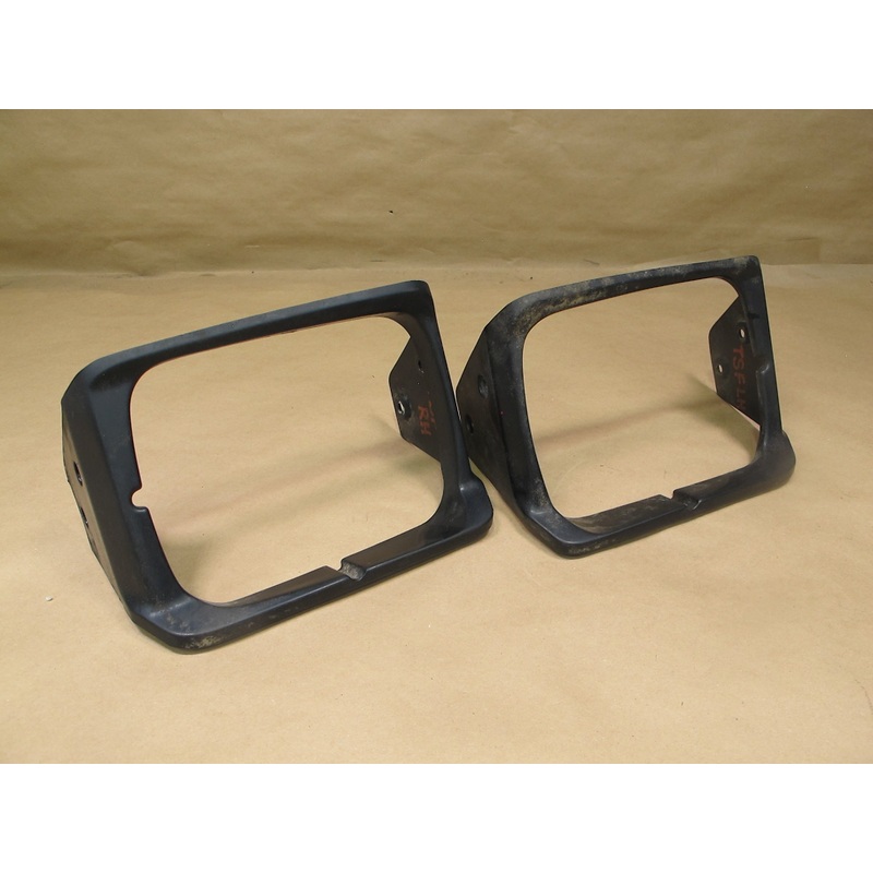 86-92 Toyota Supra MK3 Set of 2 Front Headlight Lamp Trim Bezel Cover OEM