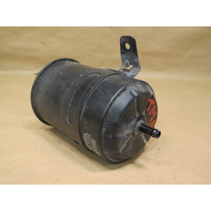 91-92 Toyota SW21L MR2 2.2L Fuel Evap Vapor Charcoal Canister 77740-17020 OEM