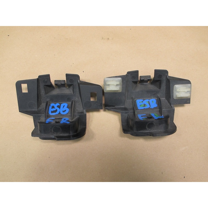 03-08 BMW E65 E66 7-SERIES Set of 2 A/C Heater Holder Bracket Support OEM