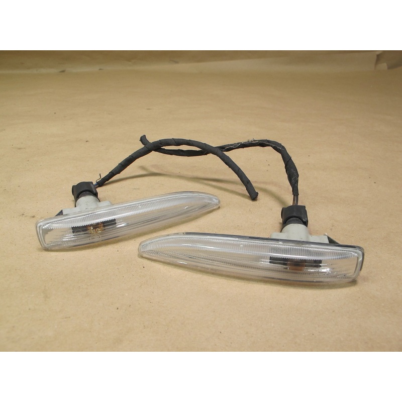 03-08 BMW E65 E66 7-SERIES Set of 2 Front Fender Side Marker Light Lamp OEM