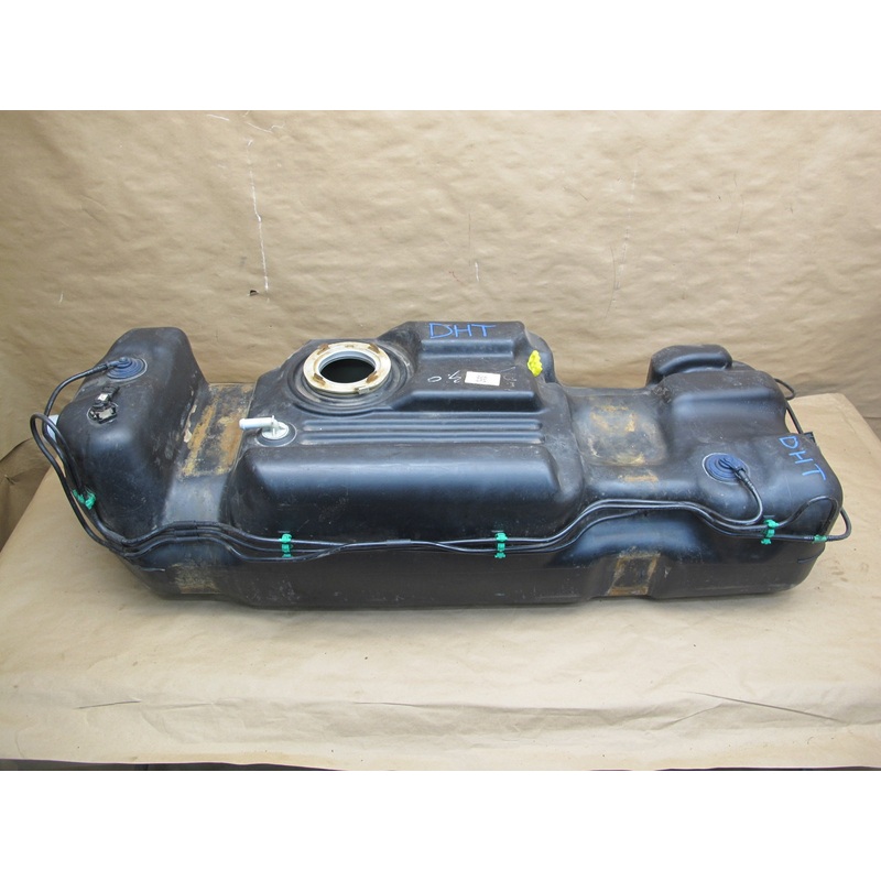 2003 Hummer H2 6.0L Gasoline Filler Fuel Reservoir Tank