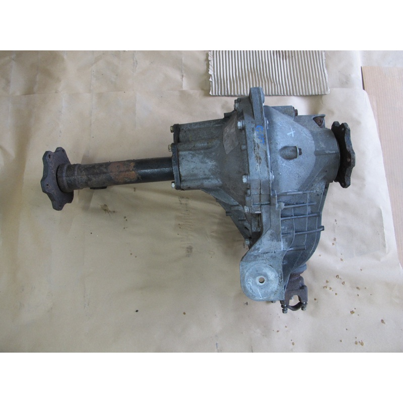2008-2009 Hummer H2 4WD 4x4 Front Differential Carrier 3.73 Ratio 133k Miles