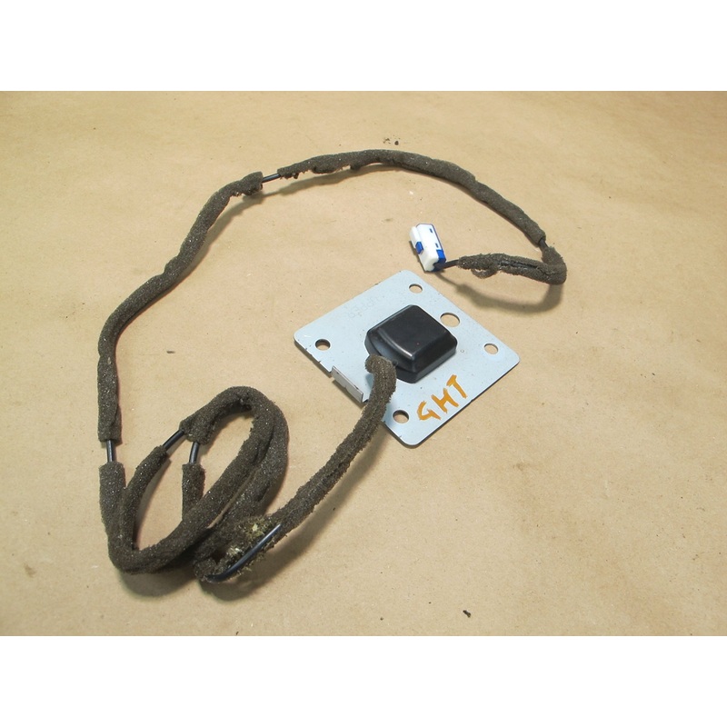 2008-2009 Hummer H2 Navigation GPS Module Antenna Unit 15201798